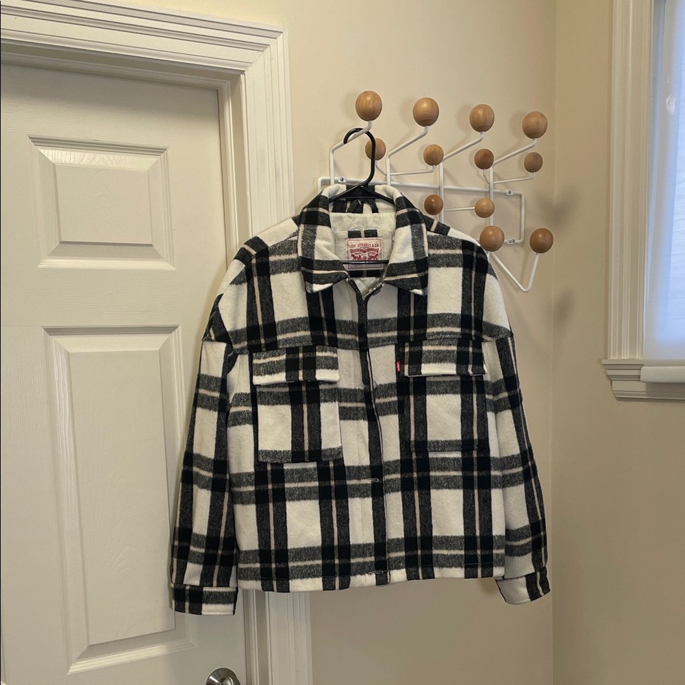 Levi's - Boxie Oversized Plaid Zip Up Workwear Jacket - White / Black / Pink - M